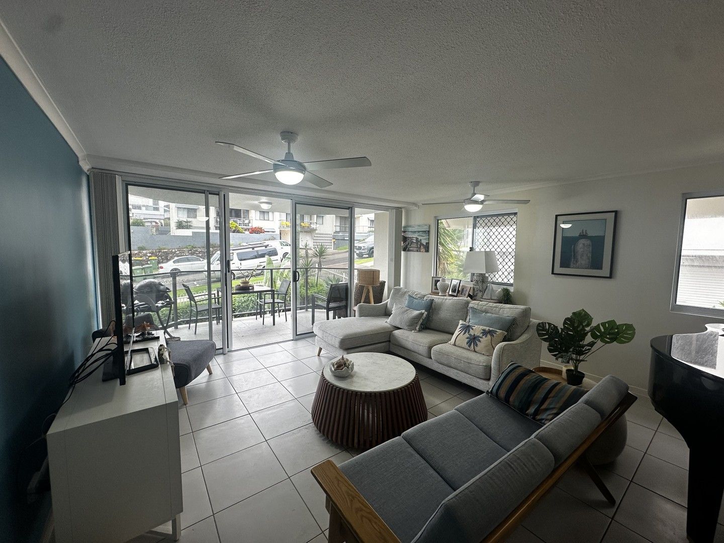 2 bedrooms Apartment / Unit / Flat in 1/11 Dingle Avenue KINGS BEACH QLD, 4551
