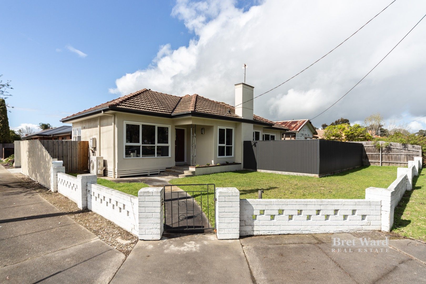 3 bedrooms House in 93 McKean Street BAIRNSDALE VIC, 3875