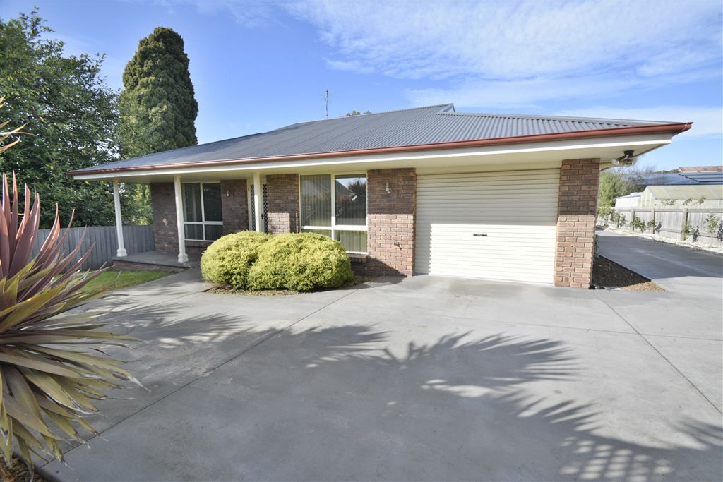 1/24 Tower Hill St, Deloraine TAS 7304, Image 0