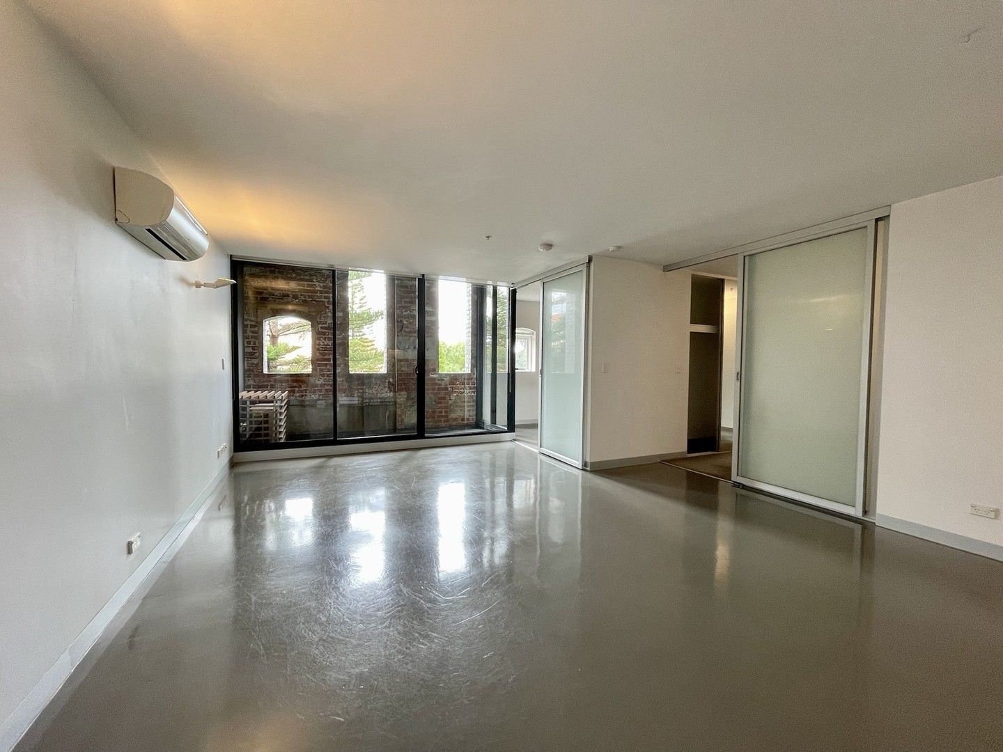 2 bedrooms Apartment / Unit / Flat in 104/19 Pickles Street PORT MELBOURNE VIC, 3207