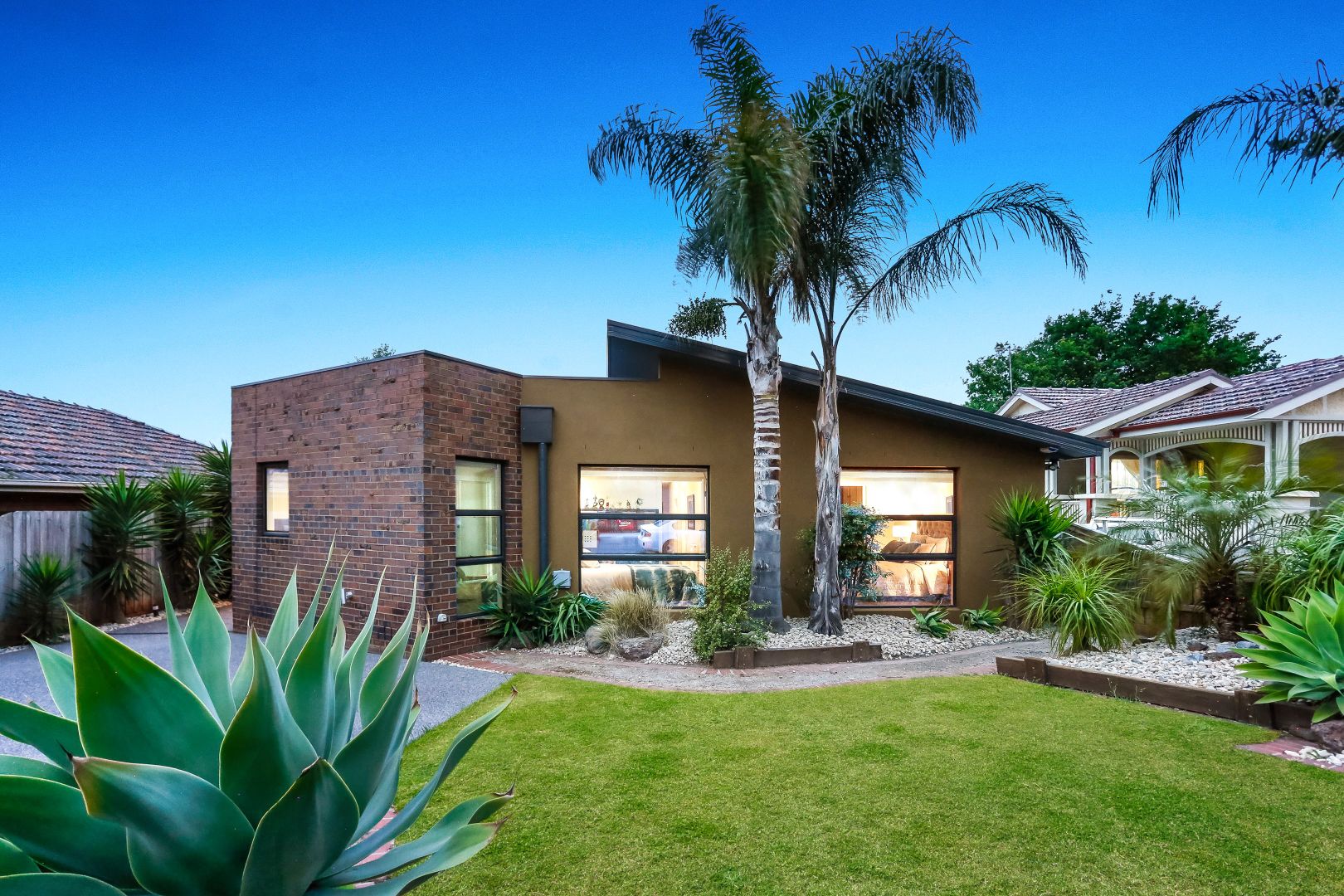 346 Mascoma Street, Strathmore Heights VIC 3041