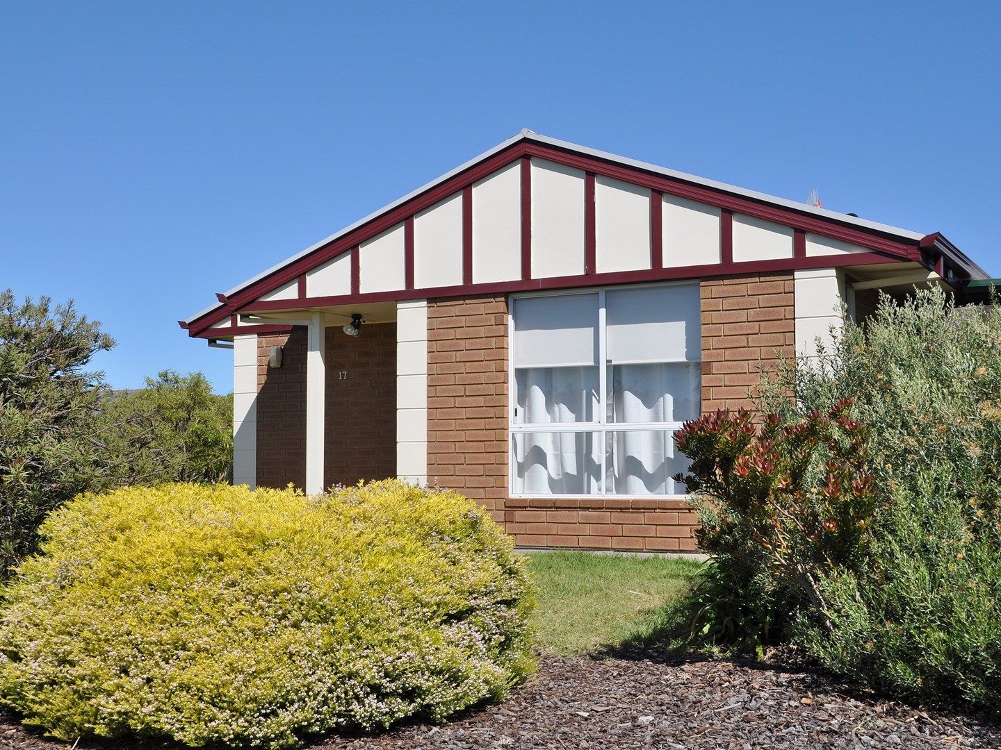 17 Tolmer Court, Hayborough SA 5211, Image 0