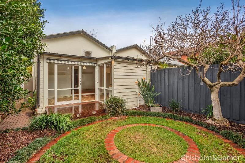 15 Robert Street, Elwood VIC 3184, Image 2