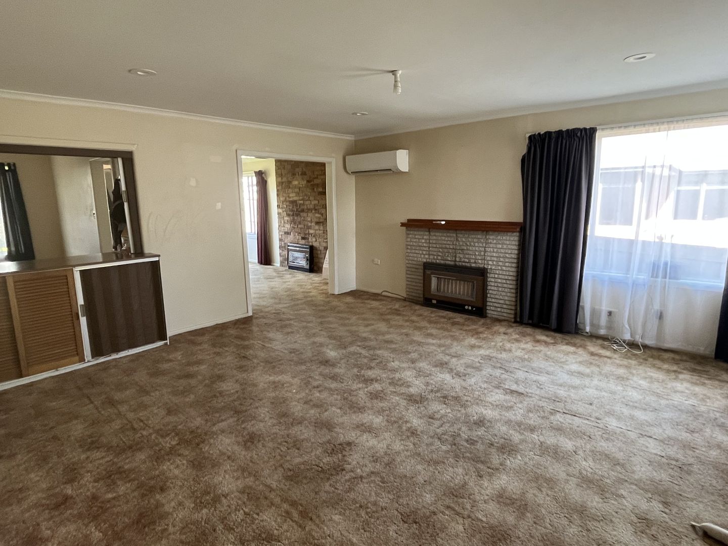 27 Gordons Hill Road, Bellerive TAS 7018 House For Rent 550 Domain