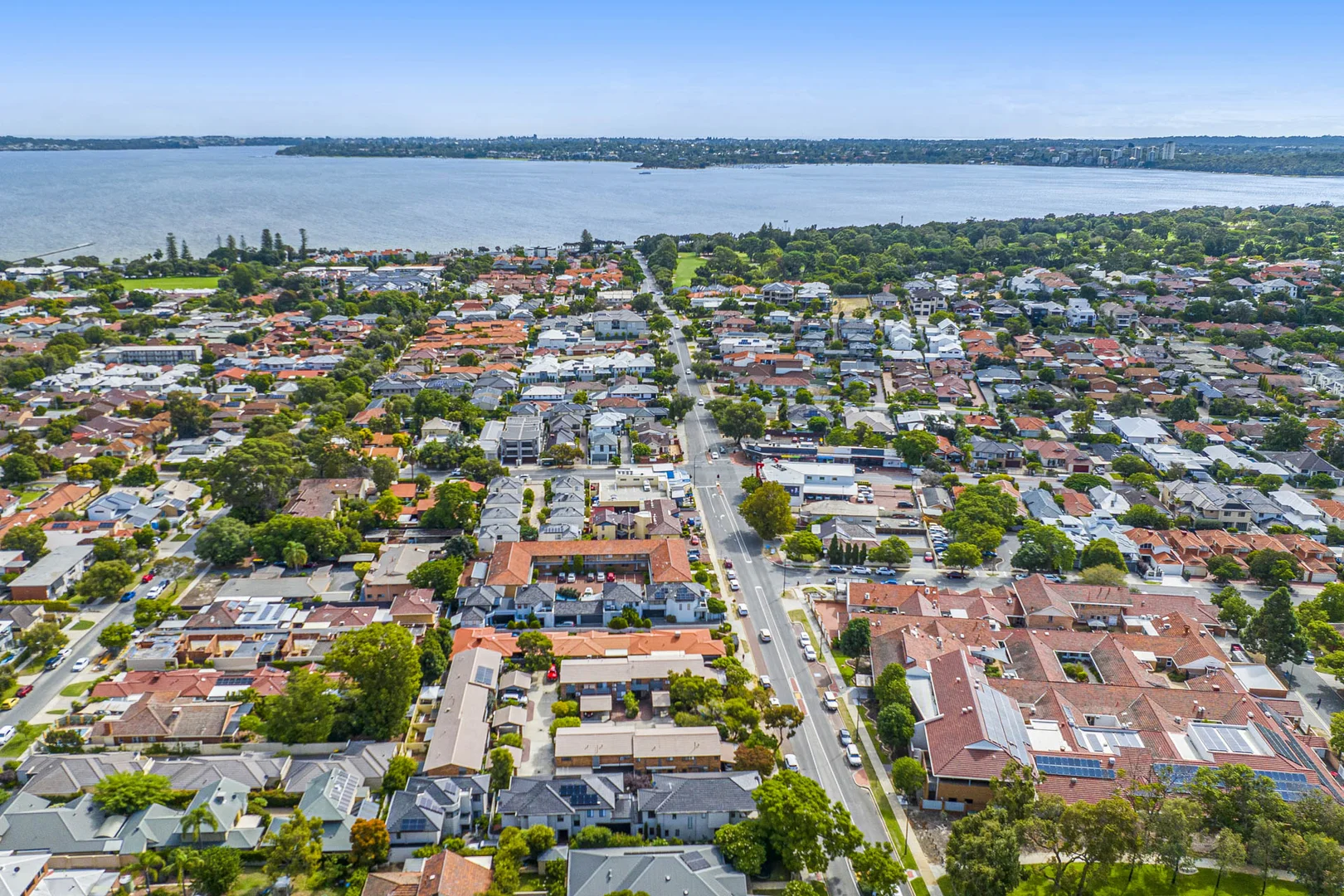 Additional image 33 of 2/91 South Terrace, Como WA 6152