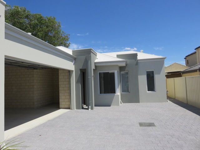3 bedrooms Villa in 4C Ilumba Road NOLLAMARA WA, 6061