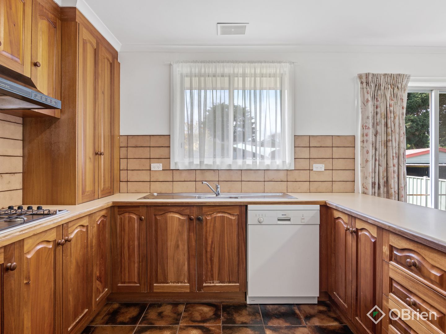 2 Opal Court, Bayswater VIC 3153, Image 2