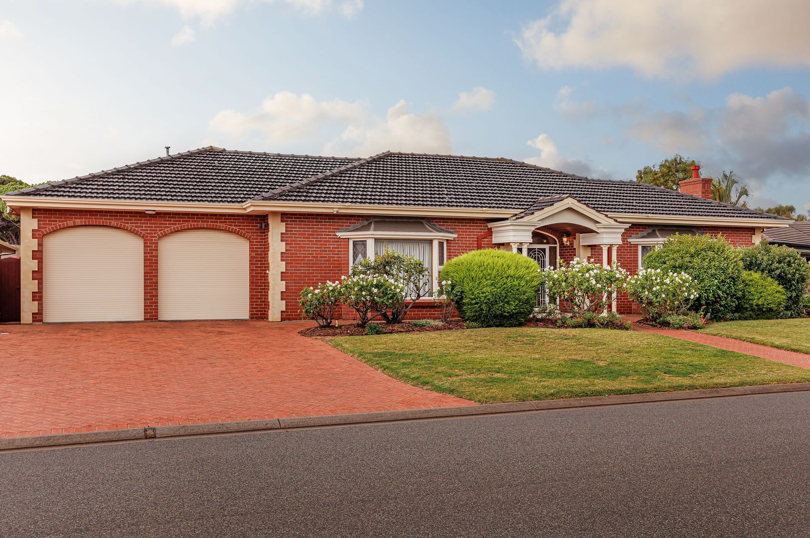 35 Birkdale Grove, West Lakes SA 5021, Image 1