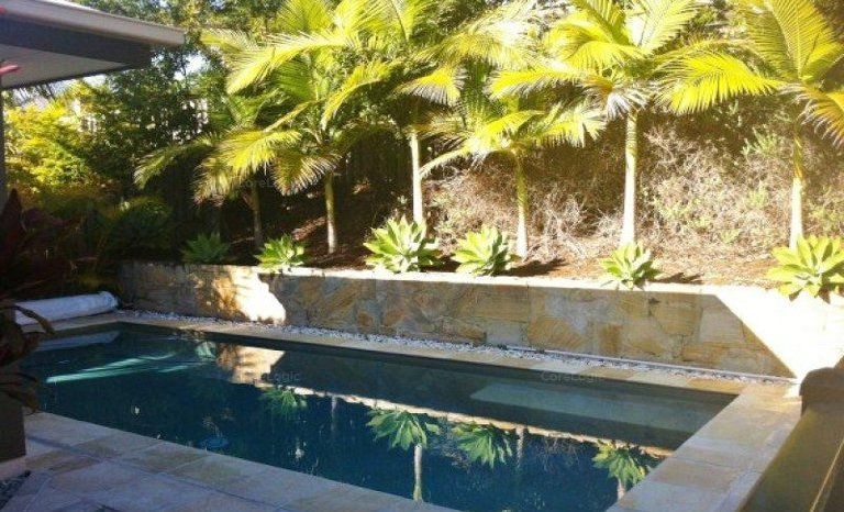 4 bedrooms House in 18 Frog Rock Crescent REEDY CREEK QLD, 4227