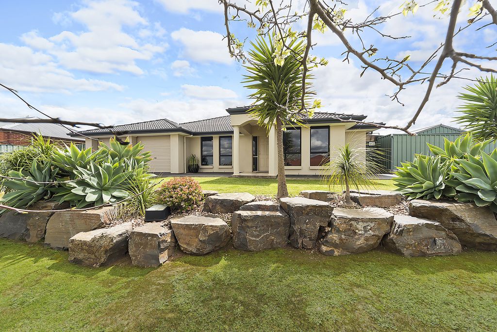 13 Swallow Drive, Hewett SA 5118, Image 0