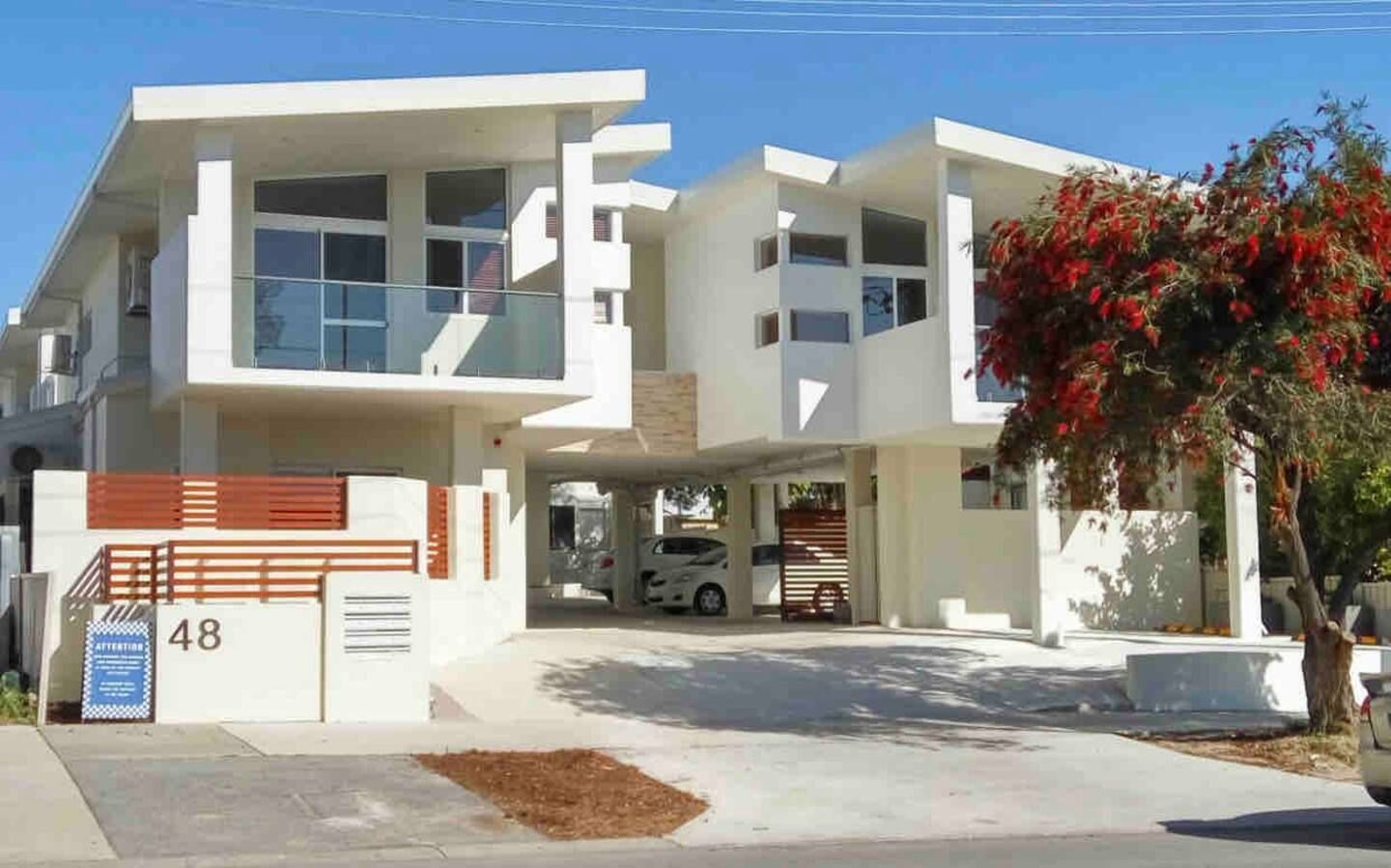 2 bedrooms Apartment / Unit / Flat in Unit 3/48 Frederick Street BELMONT WA, 6104