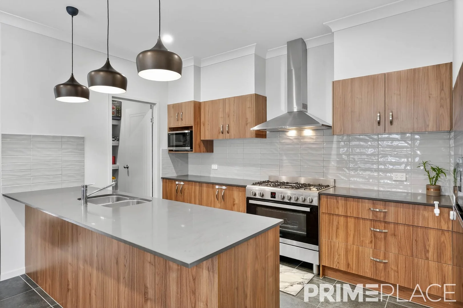 Additional image 7 of 48 BETHANGA WAY, Spring Mountain QLD 4300