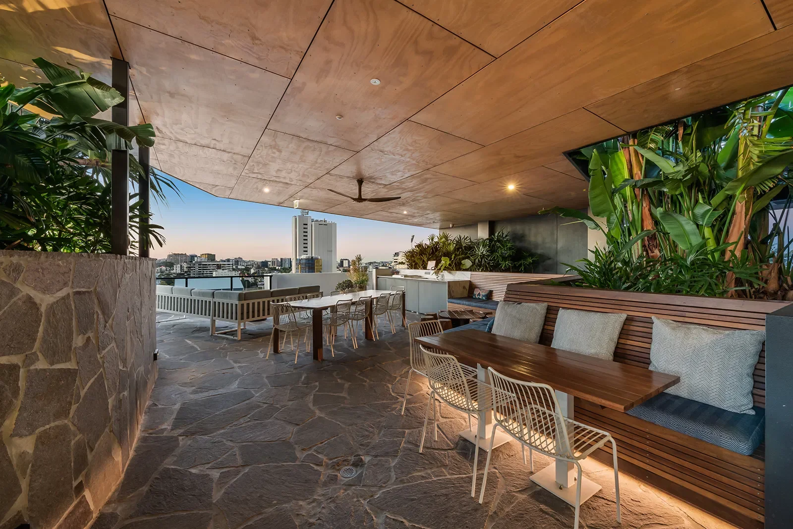 Additional image 2 of 303/18 Hubert Street, Woolloongabba QLD 4102