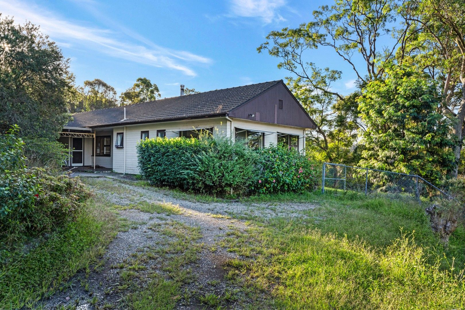 38 Hilversum Crescent, Belrose NSW 2085 House for Sale Domain