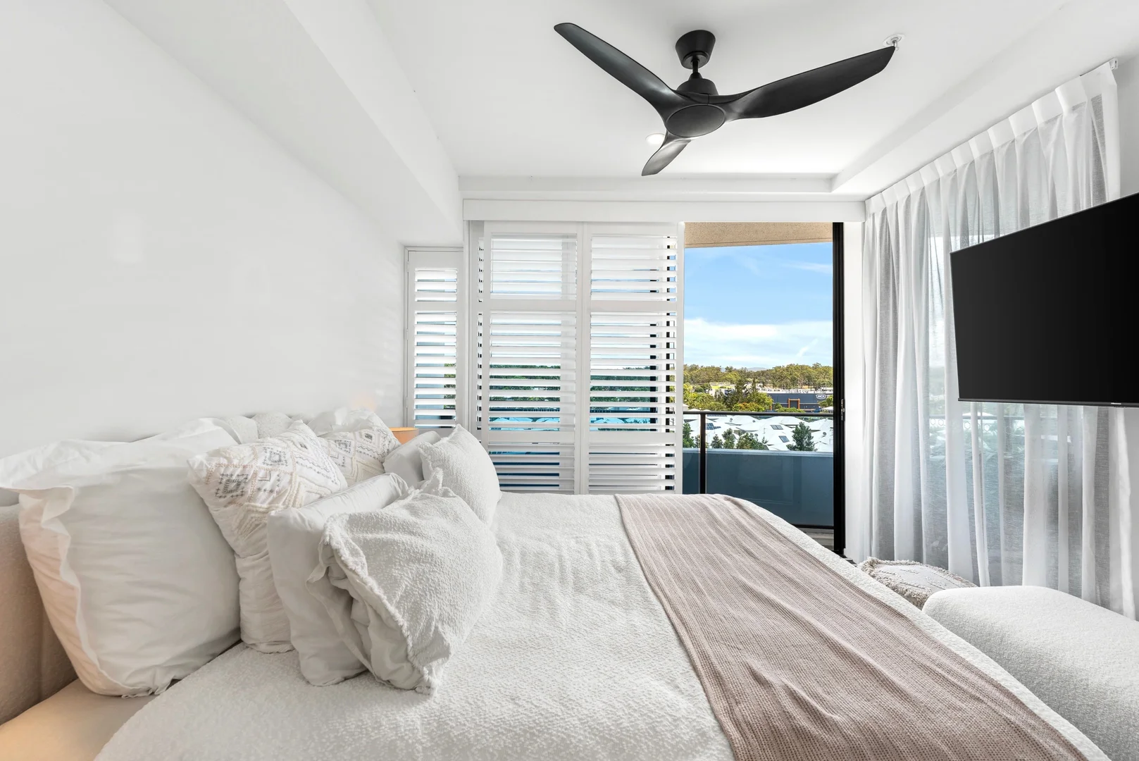 Additional image 6 of 4410/5 Harbourside Court, Biggera Waters QLD 4216