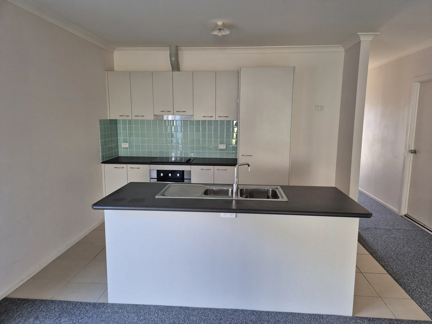 Additional image 2 of 43 O'Meara Street, Wodonga VIC 3690