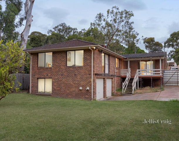 17 Grove Street, Eltham VIC 3095