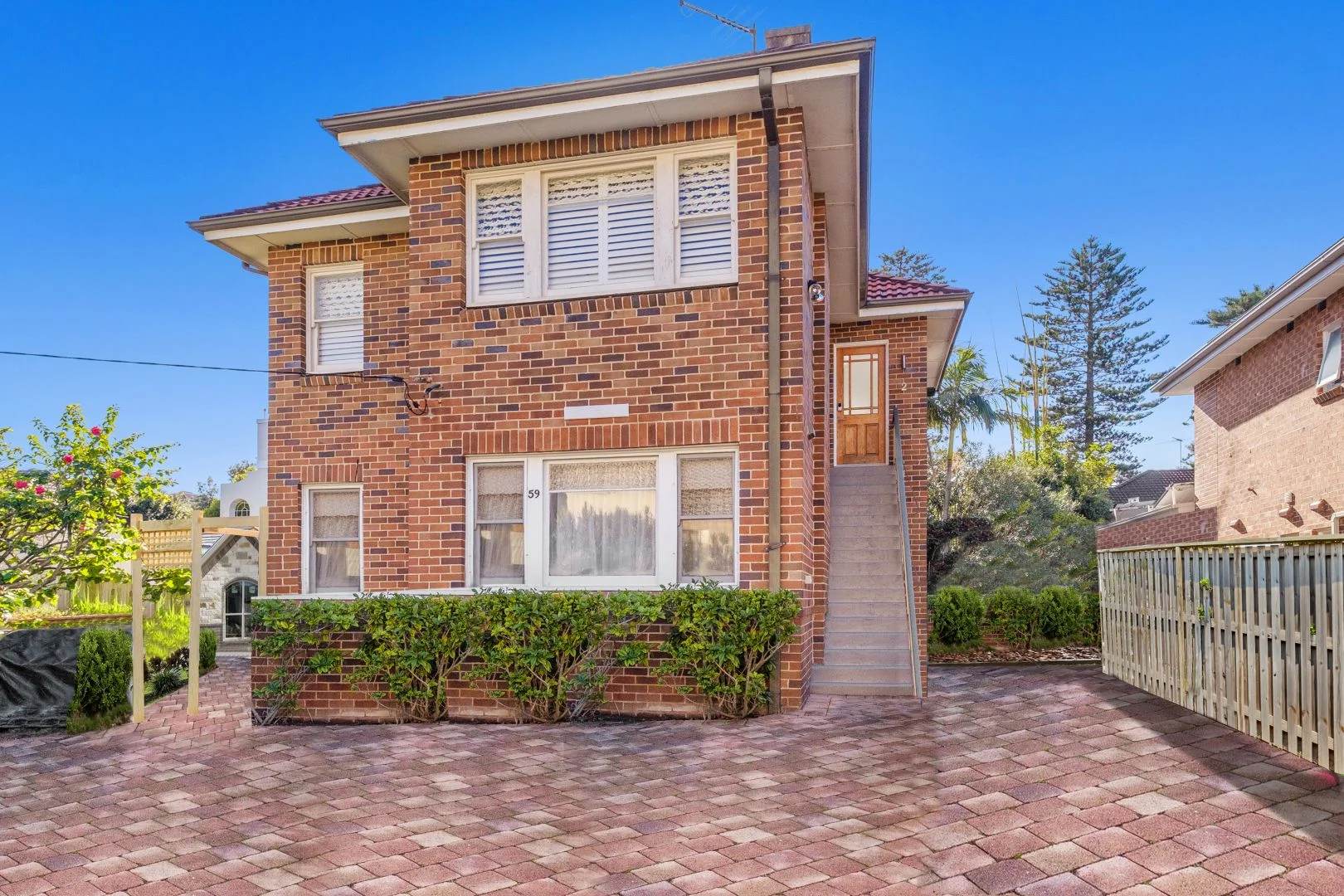 2/59 Eurobin Avenue, Manly NSW 2095