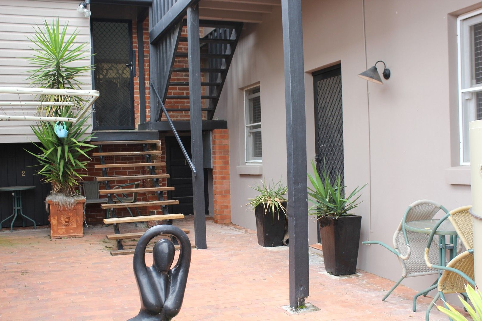 1 bedrooms Apartment / Unit / Flat in 1/7 Whereat Lane TENTERFIELD NSW, 2372