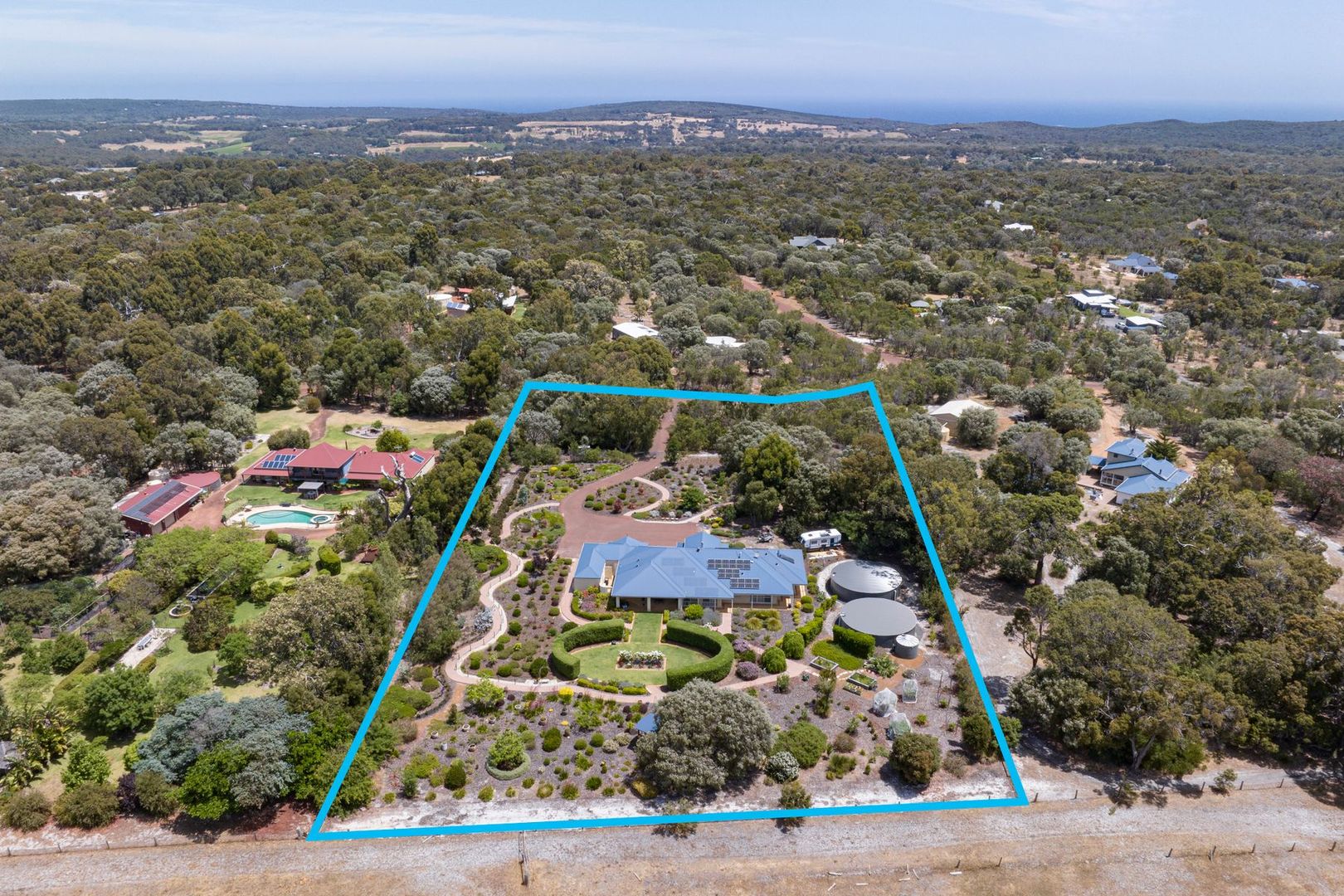 9 Winter Retreat, Yallingup WA 6282, Image 2