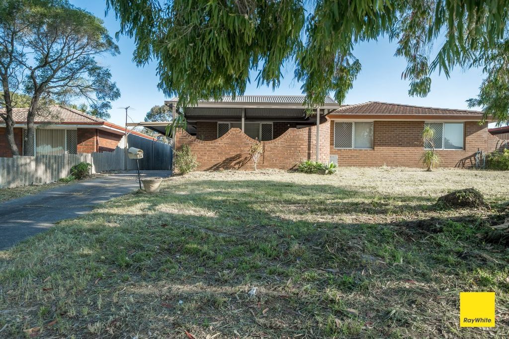 3 bedrooms House in 26 Barlee Way BEECHBORO WA, 6063