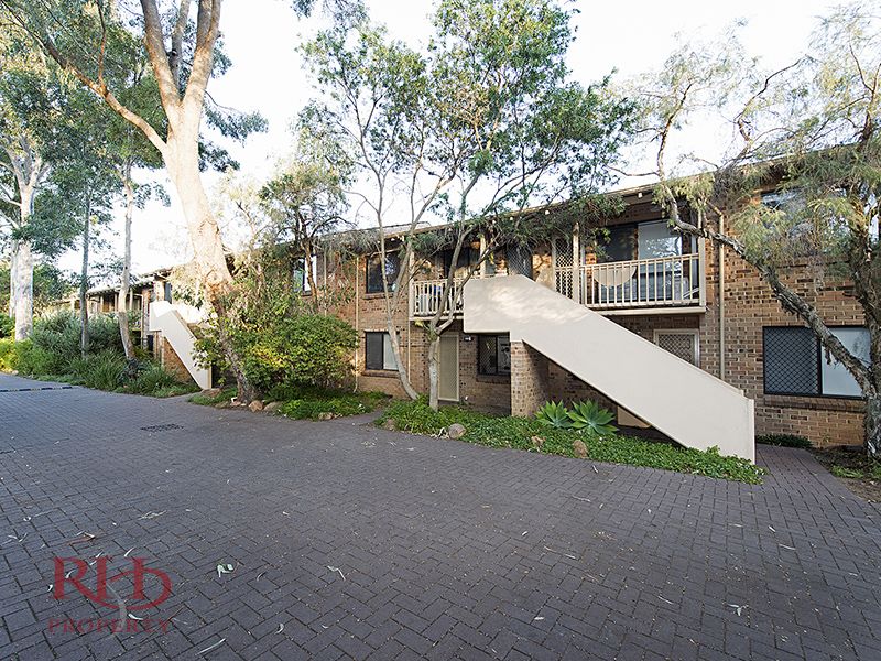 2 bedrooms Apartment / Unit / Flat in 12/11 Brentham Street LEEDERVILLE WA, 6007