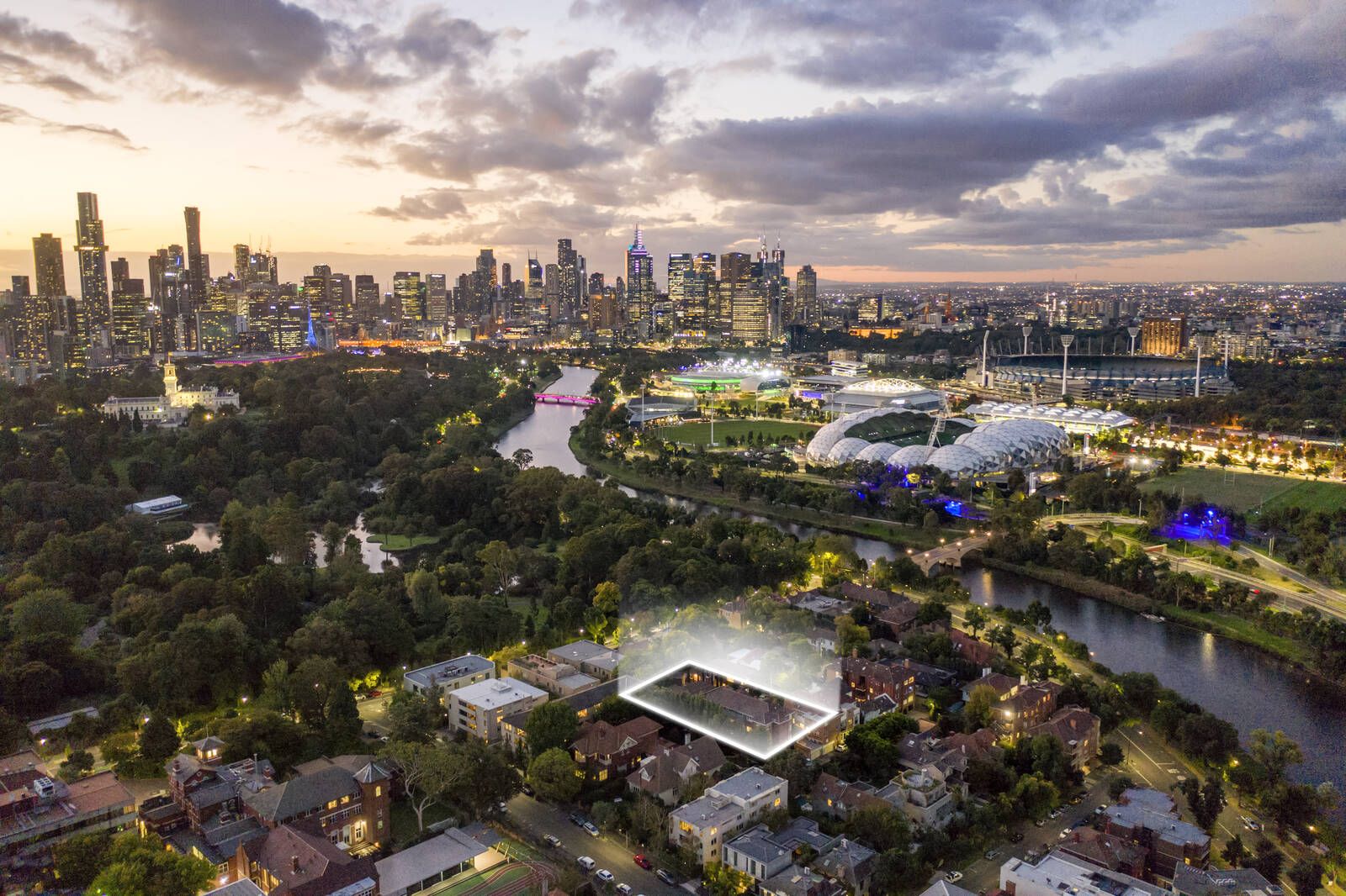 10 bedrooms Apartment / Unit / Flat in 23-25 St Leonards Court SOUTH YARRA VIC, 3141