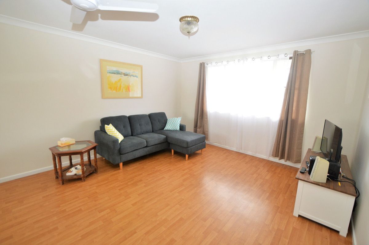 2 bedrooms Apartment / Unit / Flat in 2/6 Roseland Avenue YAMBA NSW, 2464
