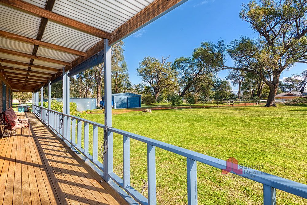 8 Kookaburra Close, Myalup WA 6220, Image 2