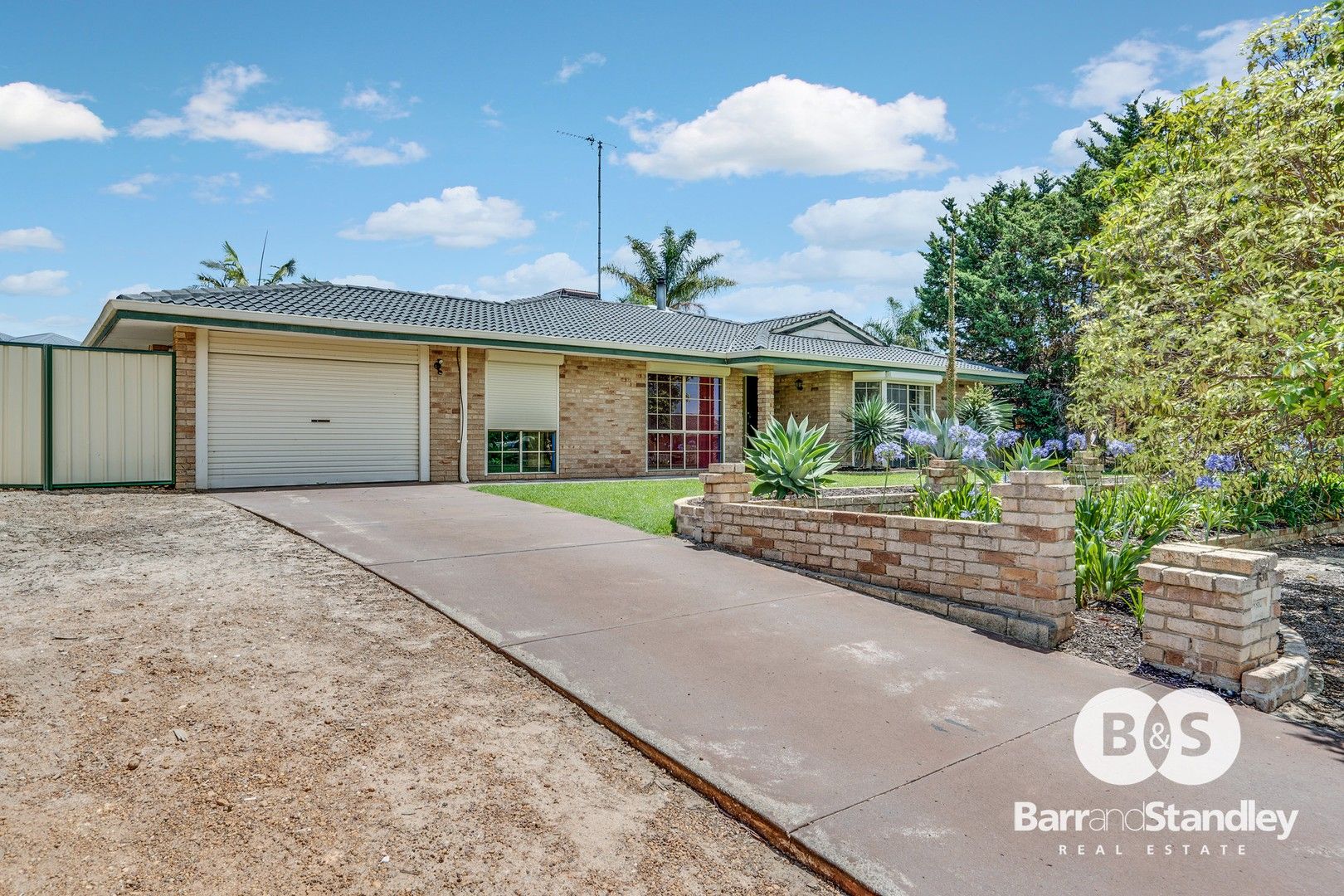 4 bedrooms House in 51 Travers Drive AUSTRALIND WA, 6233