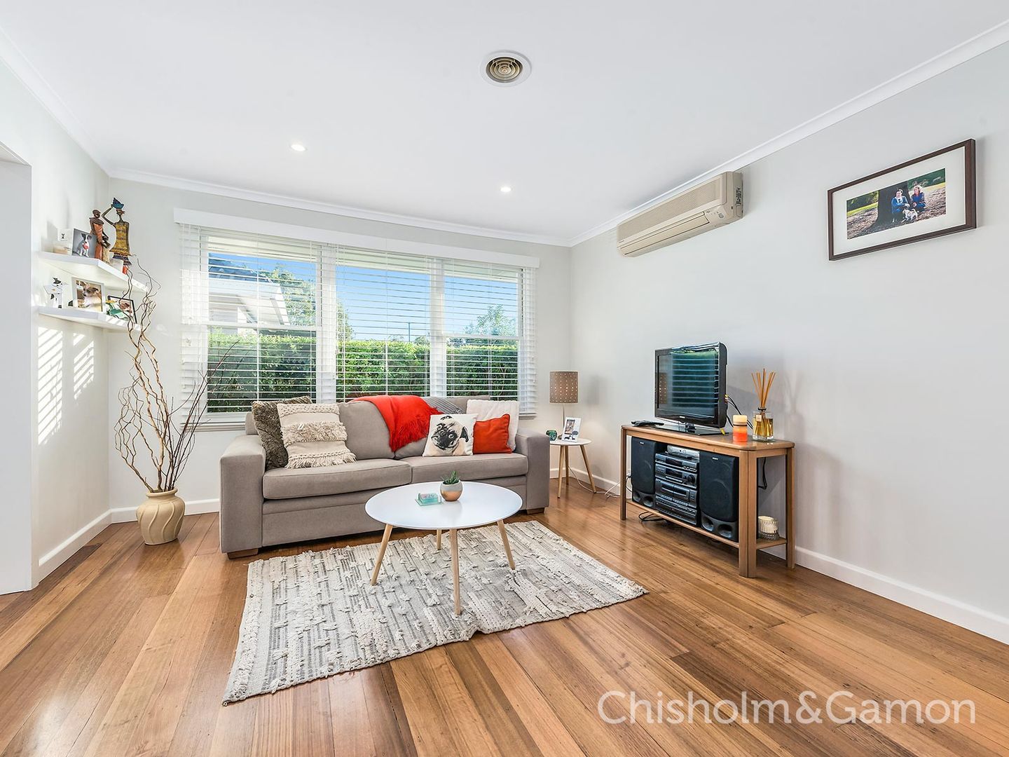 4/17 First Street, Black Rock VIC 3193, Image 2