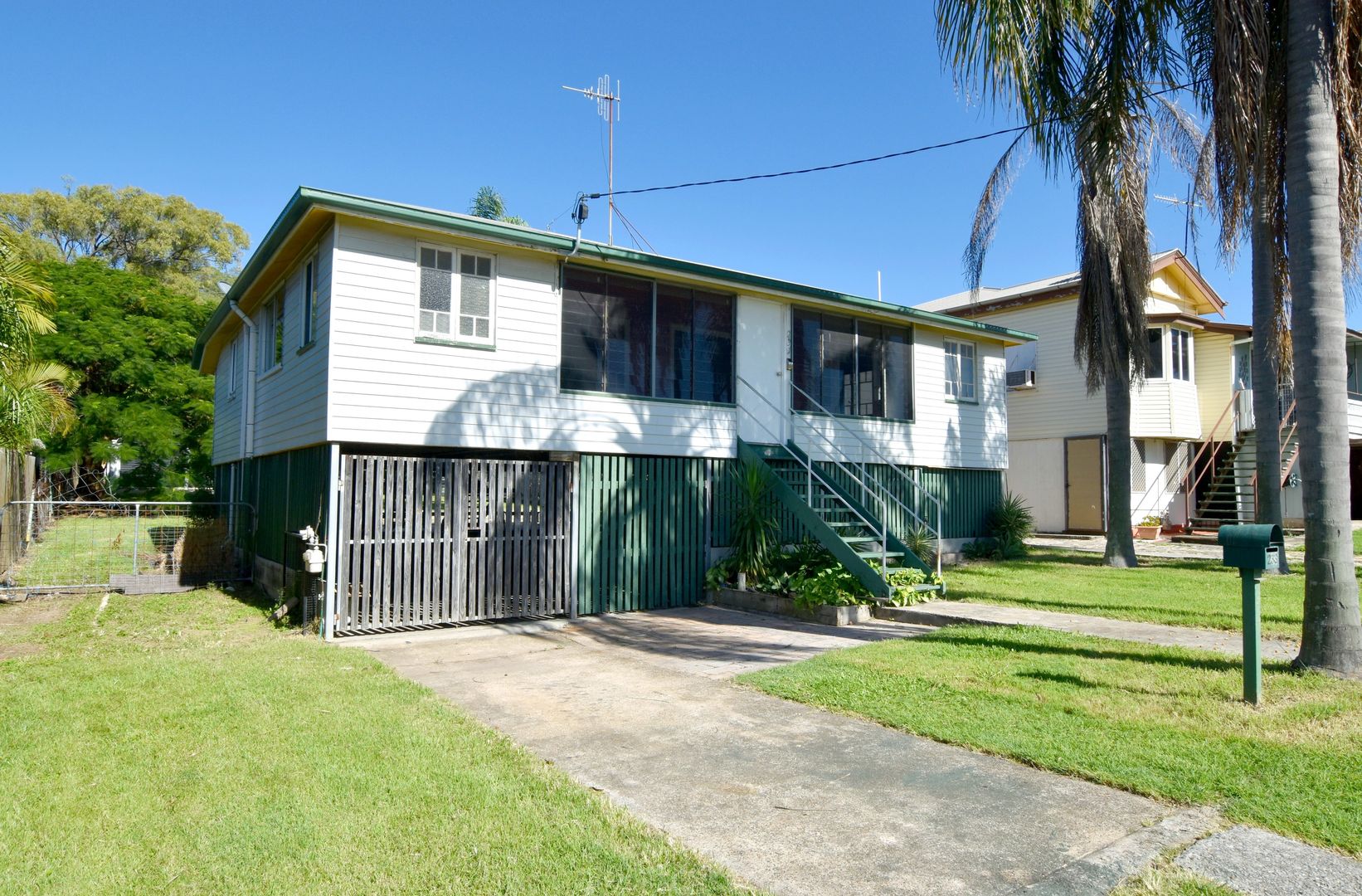 233 Auckland Street, South Gladstone QLD 4680