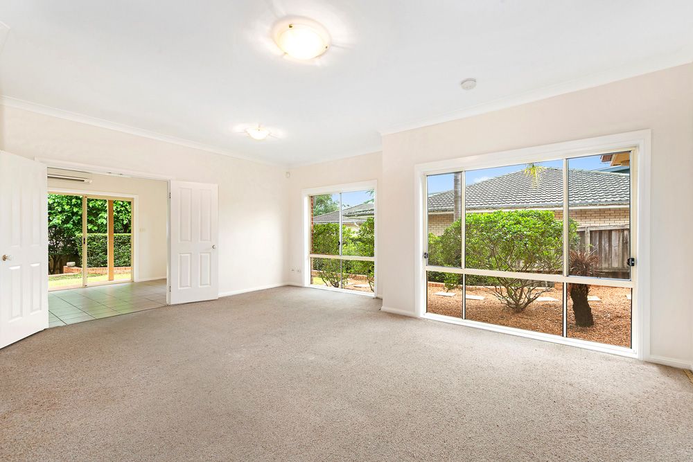 2B Shinfield Avenue, St Ives NSW 2075, Image 1