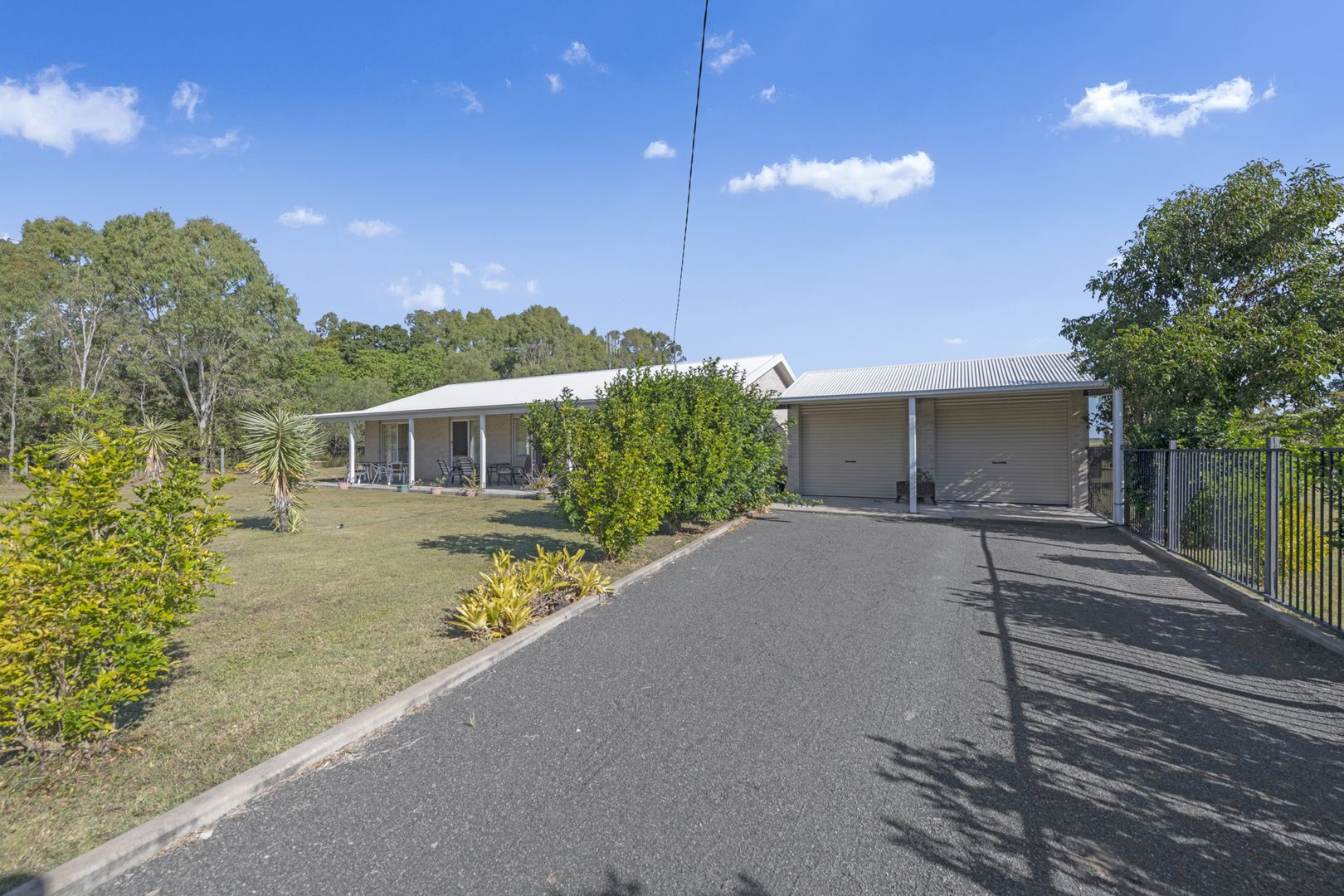 251 Murdochs Rd, Moore Park Beach QLD 4670, Image 2