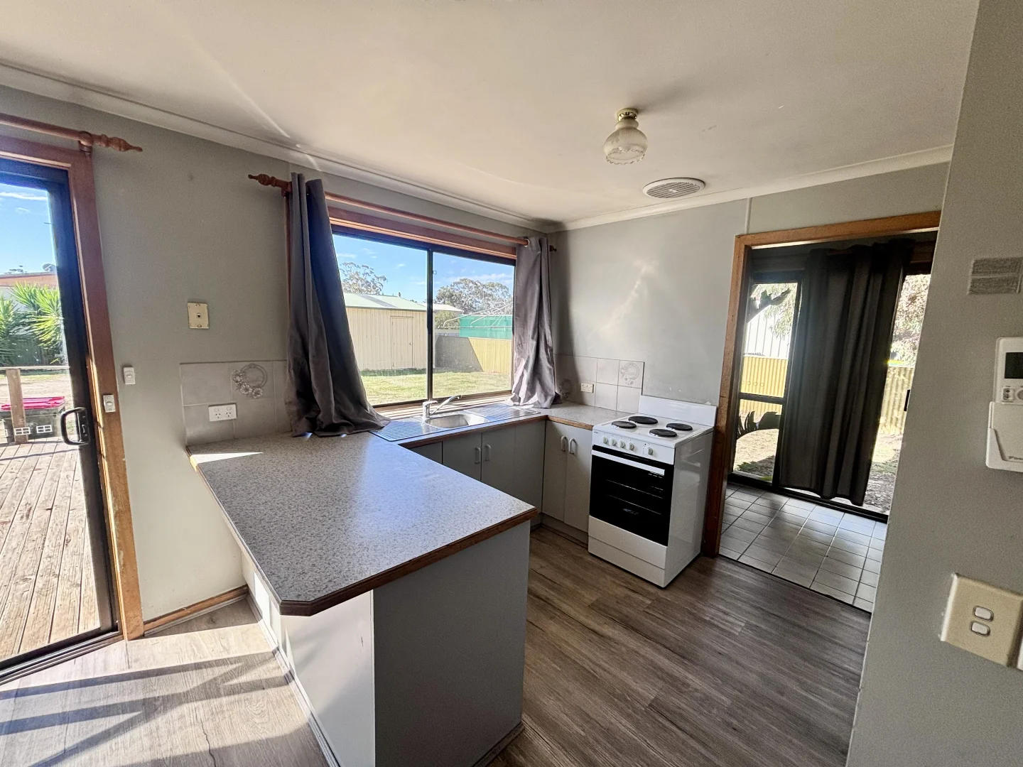 Additional image 12 of 49 Albert Parade, Bordertown SA 5268