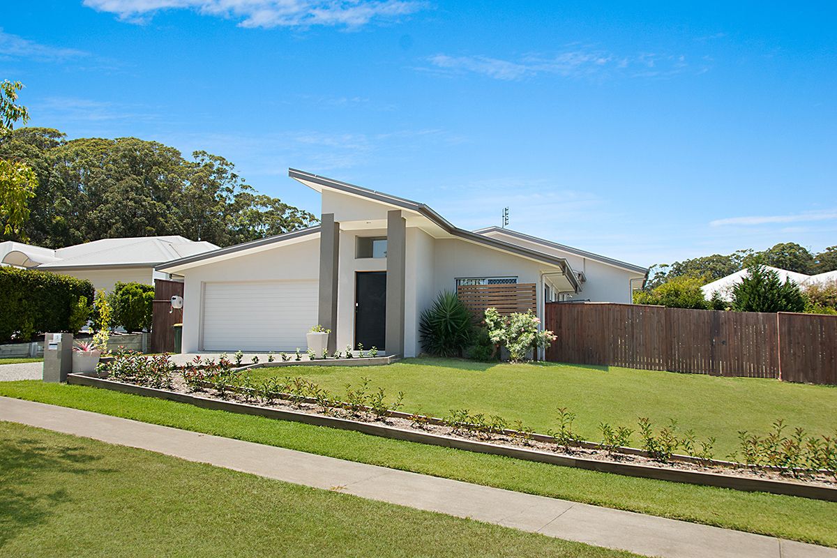3 Forest Pines Boulevard, Forest Glen QLD 4556, Image 0