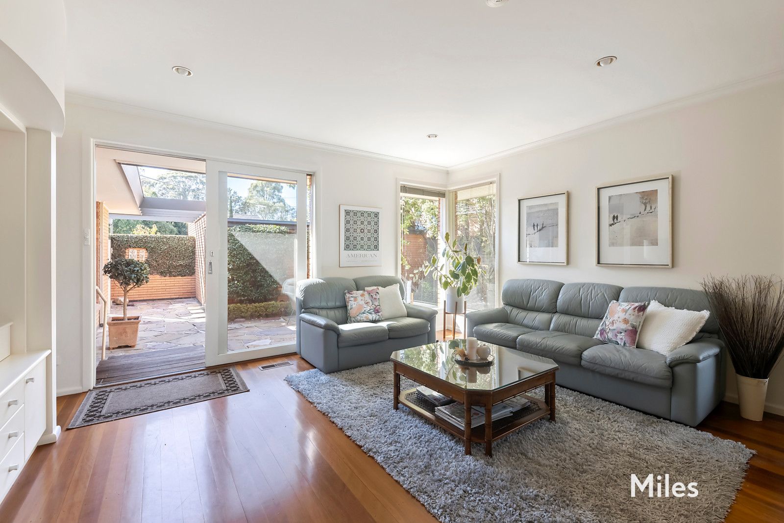 8 Lochabar Court, Ivanhoe VIC 3079, Image 0