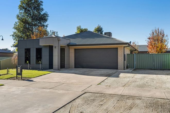 Picture of 35 Sanctuary Boulevard, MAIDEN GULLY VIC 3551