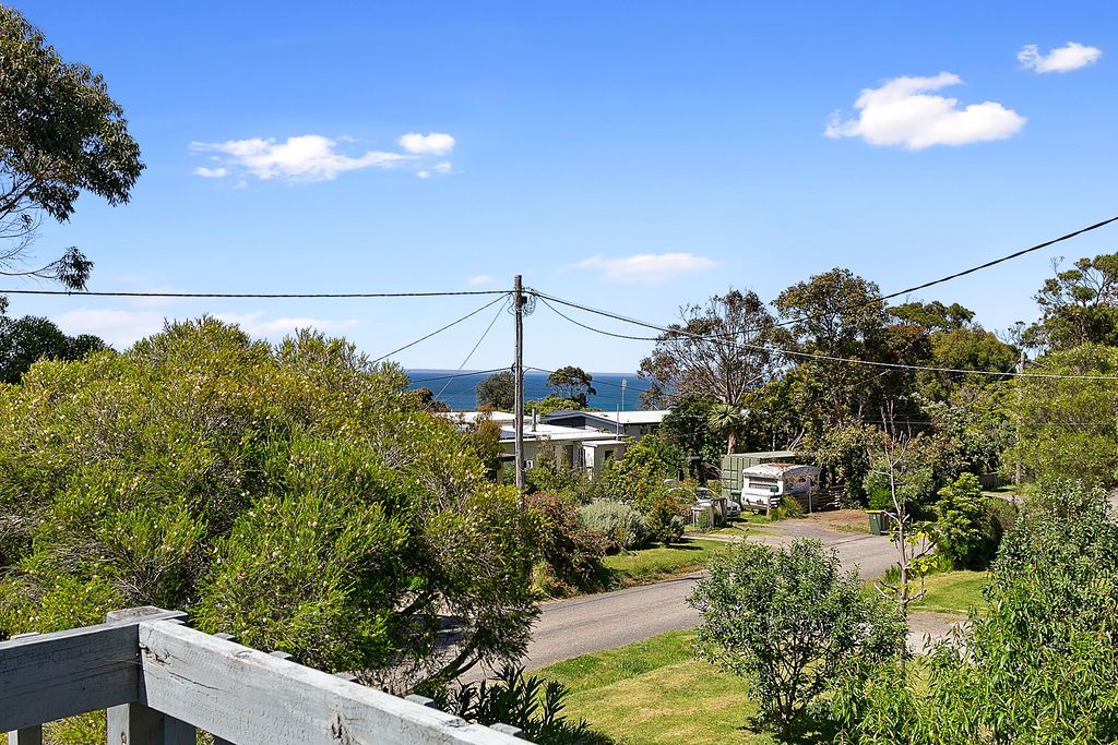 10 Point Avenue, Skenes Creek VIC 3233, Image 1