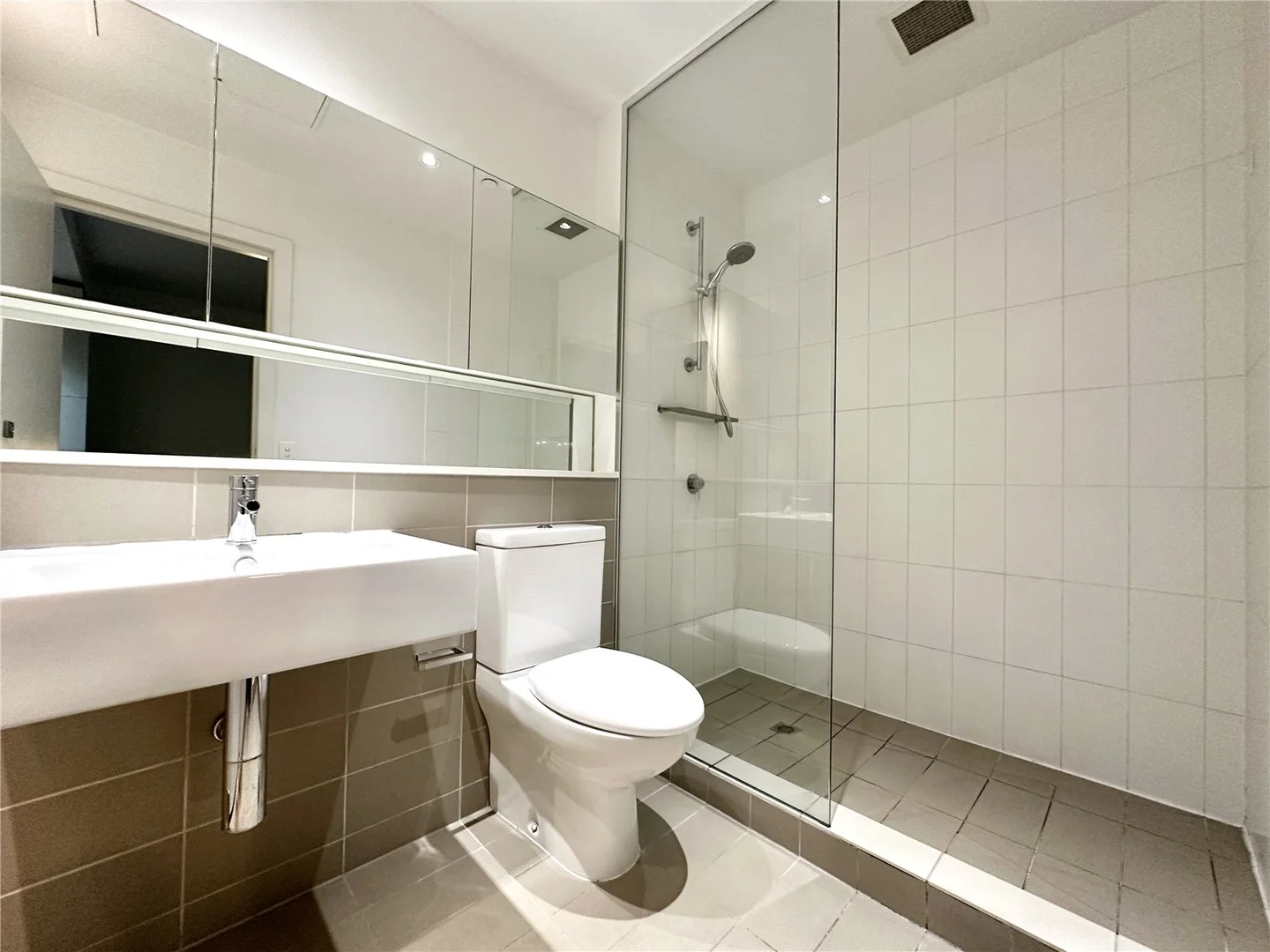 Additional image 9 of 205/470 St Kilda Road, Melbourne VIC 3004