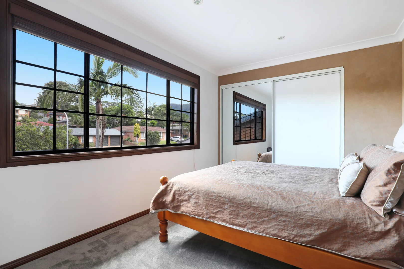 Additional image 12 of 8 Halley Crescent, Woonona NSW 2517