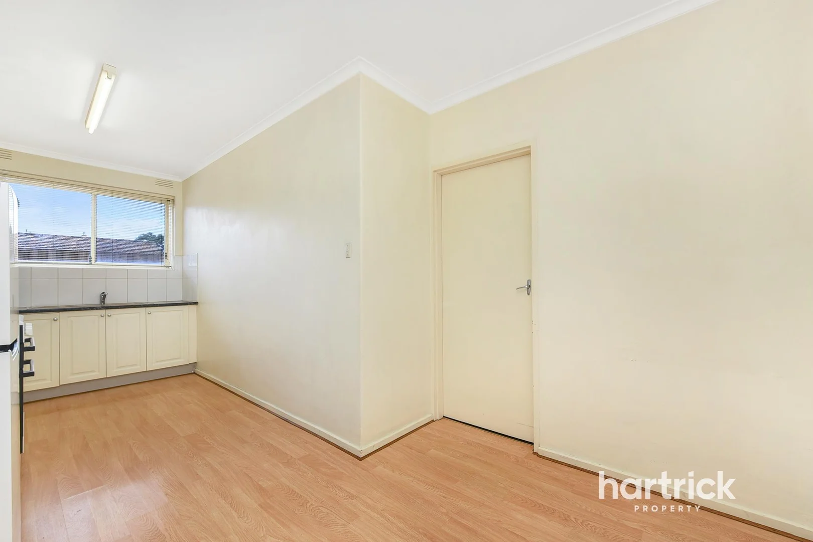 Additional image 3 of 4/10 Albert Avenue, Springvale VIC 3171