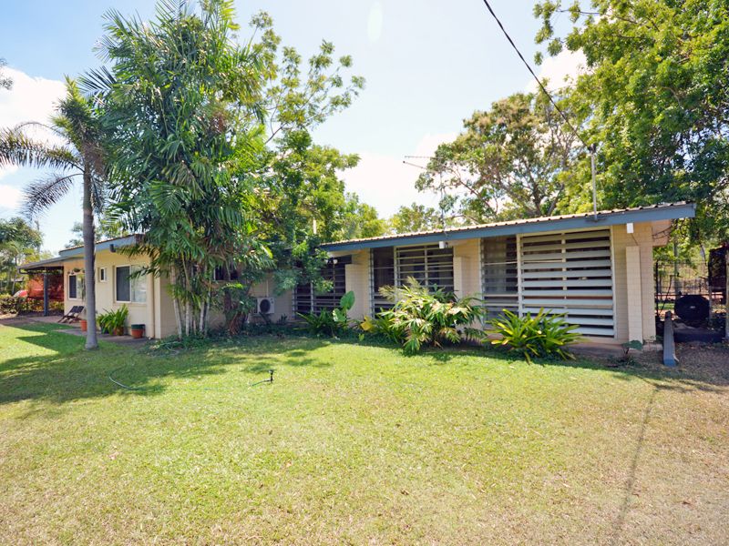 2 Allowgu Walk, Rocky Point QLD 4874, Image 1