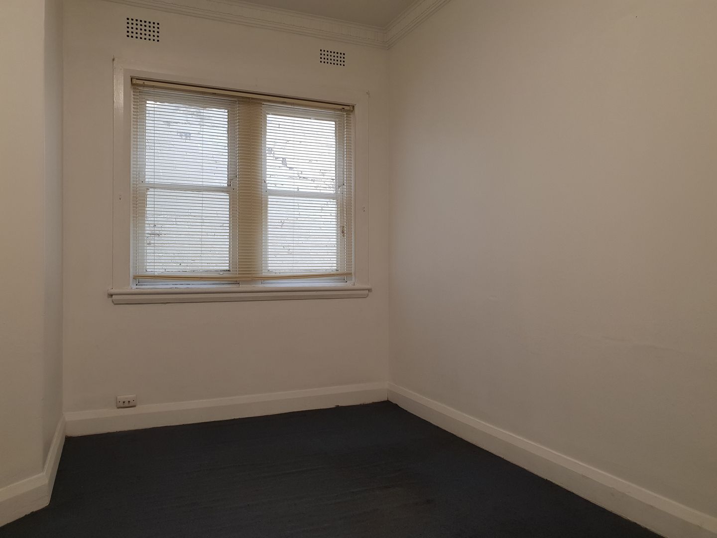1 150 Railway Pde Kogarah Nsw 2217 Apartment For Rent 300 Domain