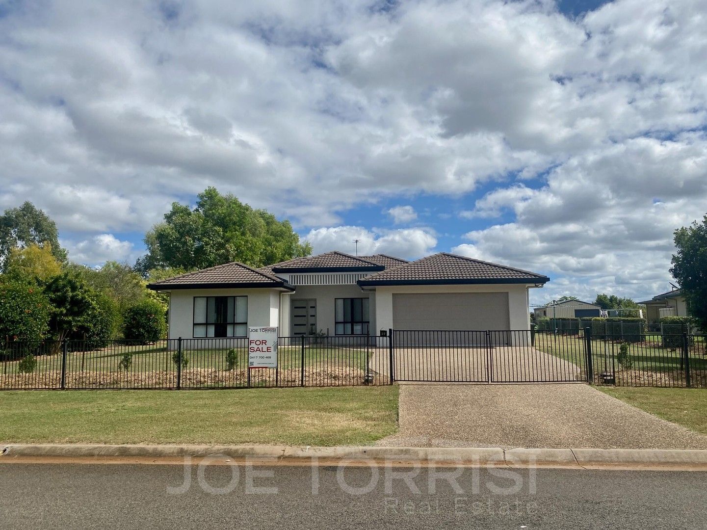 27 Tilse Street, Mareeba QLD 4880 Domain