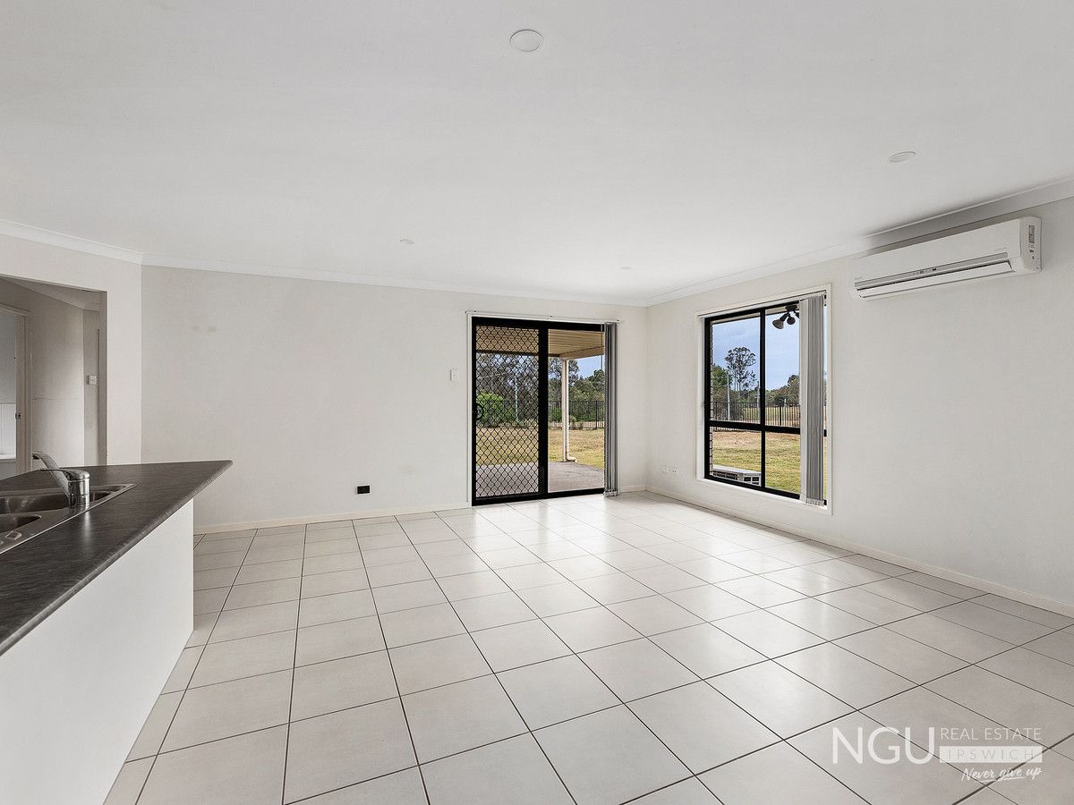 25 Nixon Drive, North Booval QLD 4304, Image 2