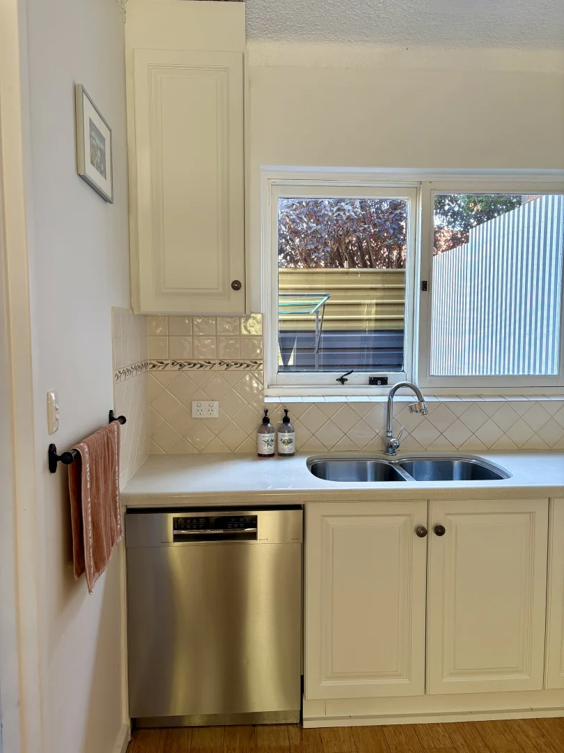 Additional image 10 of 4/13 St Annes Terrace, Glenelg North SA 5045