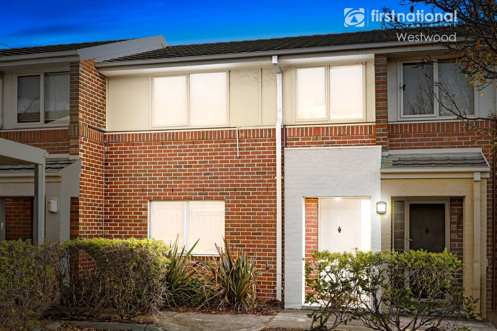 3 bedrooms Apartment / Unit / Flat in 2/169-171 Princes Highway WERRIBEE VIC, 3030