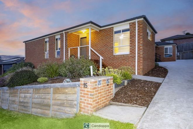 Picture of 1/15 Mathew Court, DROUIN VIC 3818