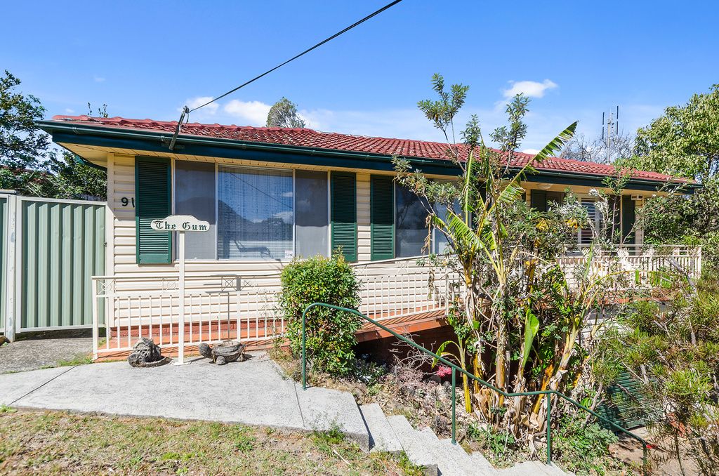 91 Blackman Parade, Unanderra NSW 2526, Image 0